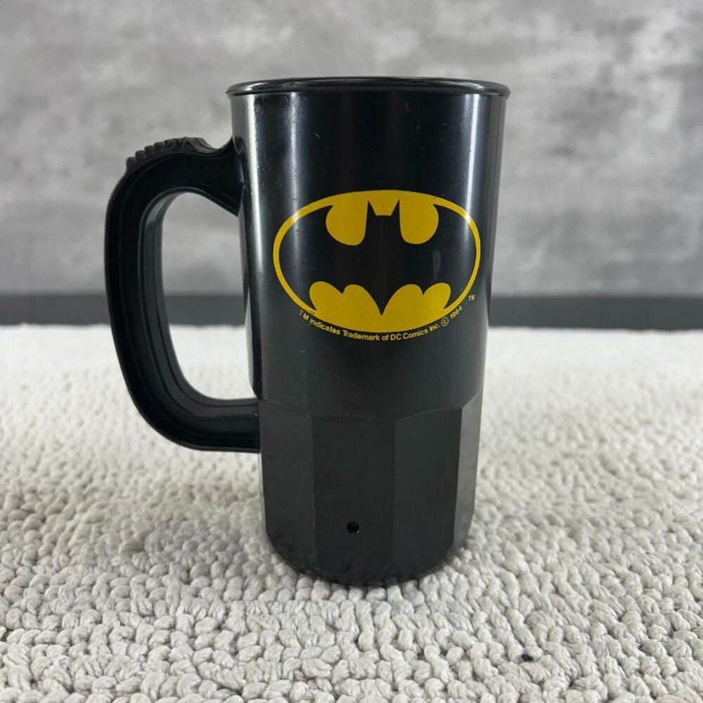 Vintage Batman‎ Mug Super Hero Comic Book DC Comics Black Yellow Bat Wing Symbol